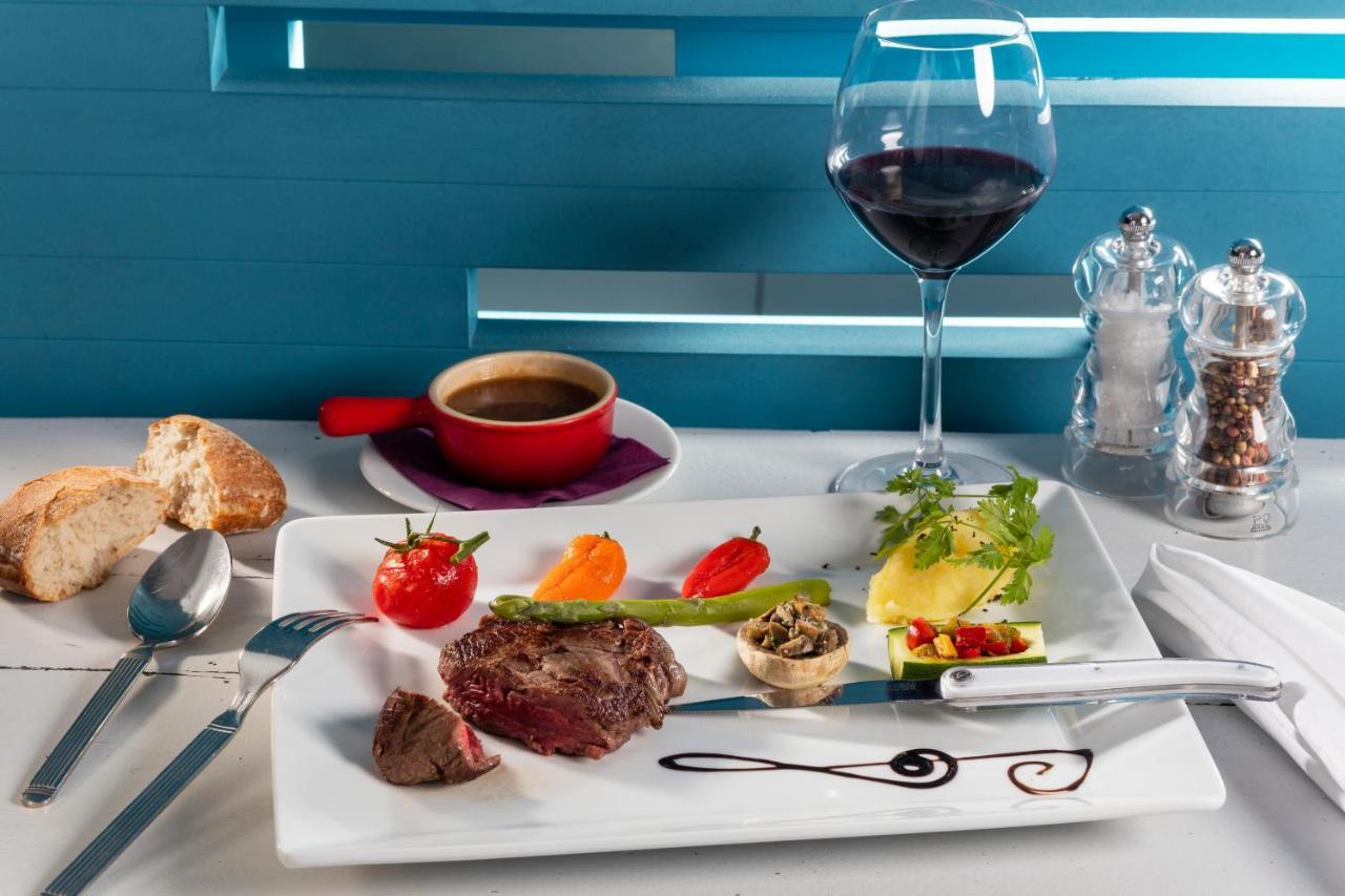 Hotel Restaurant De La Mer Golfe-Juan Zewnętrze zdjęcie