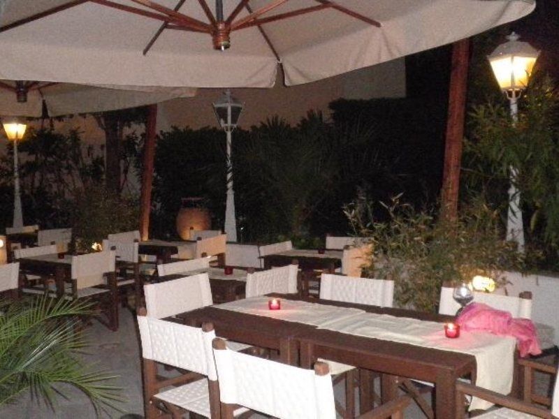 Hotel Restaurant De La Mer Golfe-Juan Zewnętrze zdjęcie
