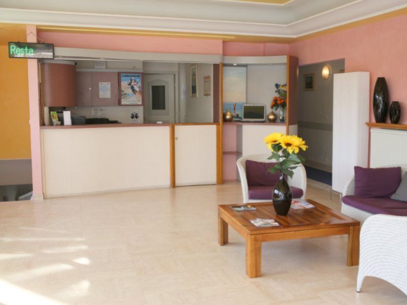 Hotel Restaurant De La Mer Golfe-Juan Zewnętrze zdjęcie